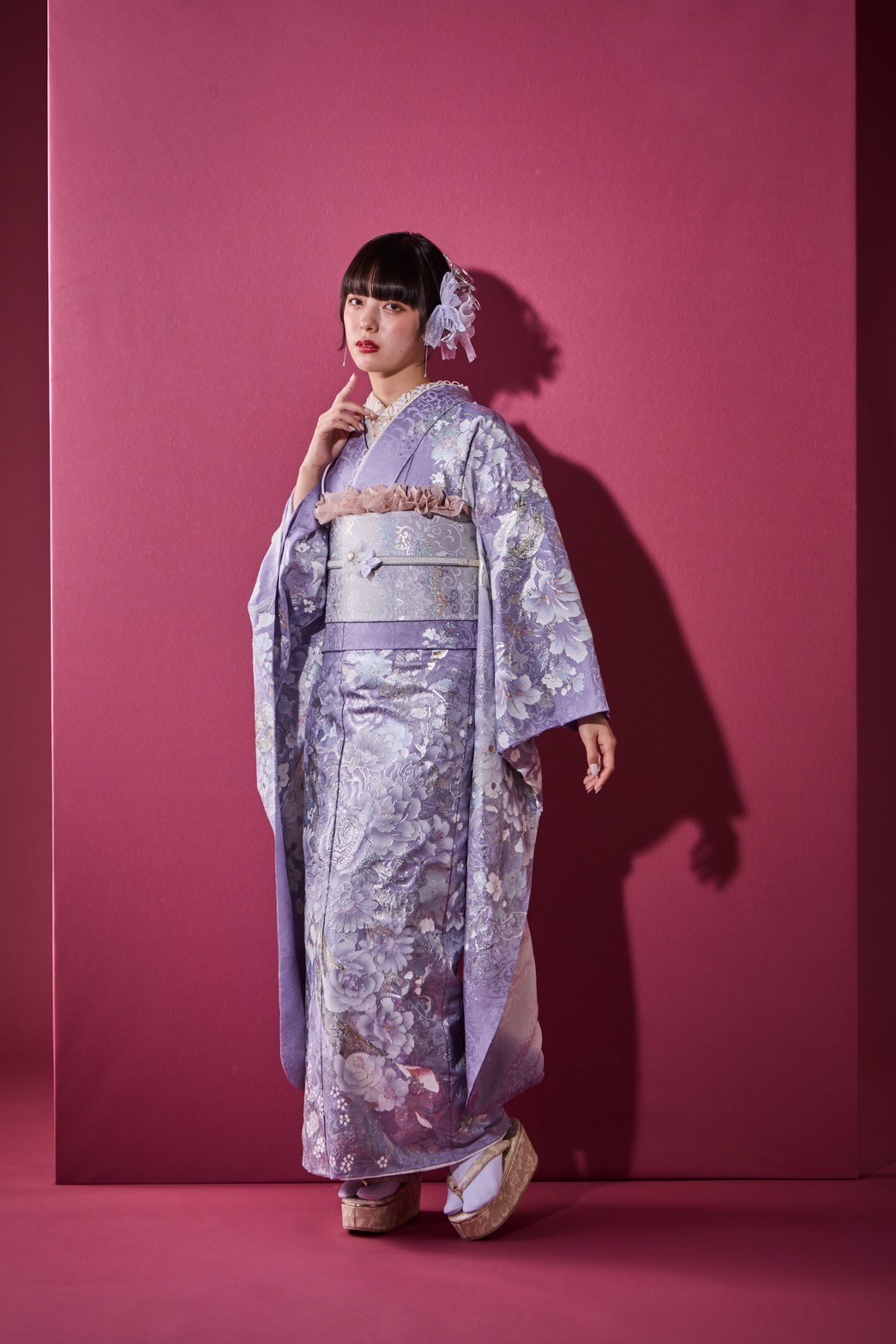 振袖　花柄　銀彩　金彩　関芳　十日町友禅