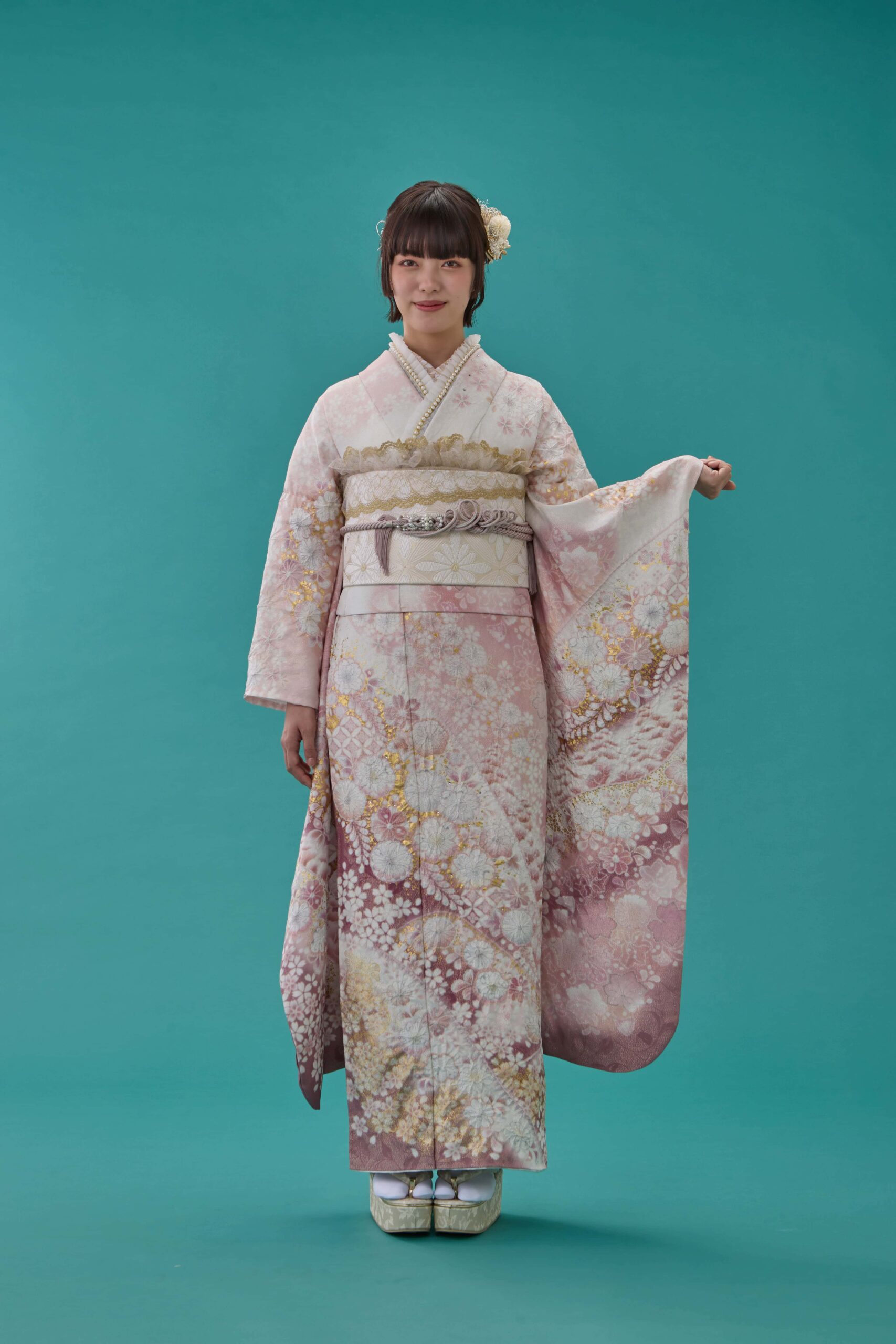 振袖　大阪　レンタル可　店舗試着可　金彩