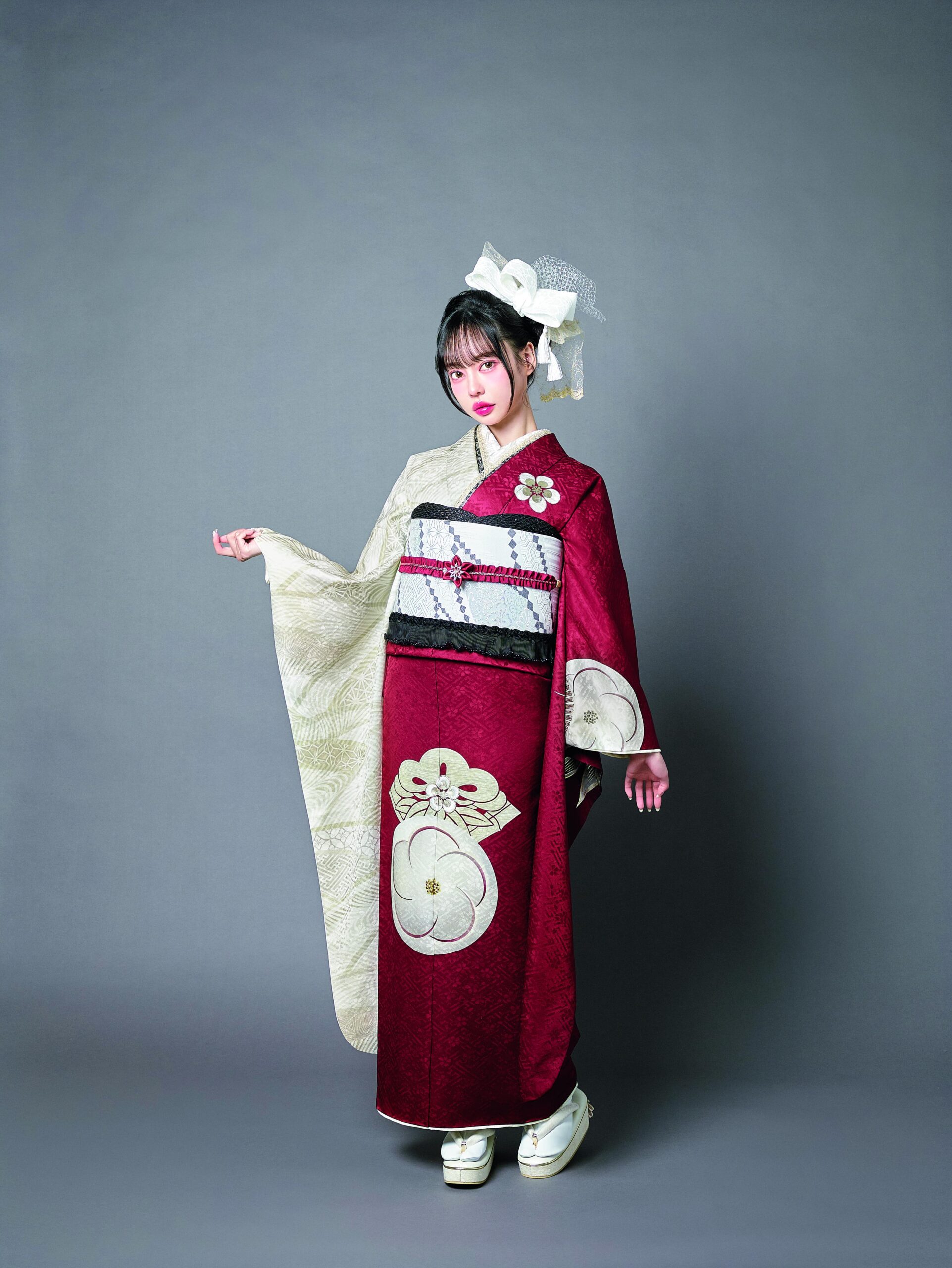 着物リメイク 振袖ブルゾン松竹梅子 着物リメイク 振袖ブルゾン 松竹梅子様専用