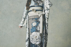 シルク製 花柄 振袖 白 soubien_fuset119m-12376